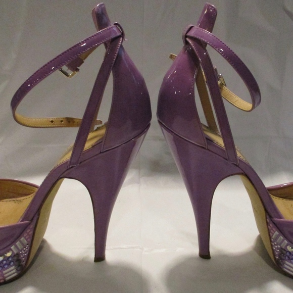 Twice Lilac High Heels w/ Swarovski crystals - Picture 7 of 7